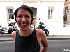 French Short Haired Babe Amateur Porn