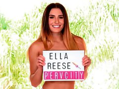 Ella Reese Plays With Her Fat Pussy