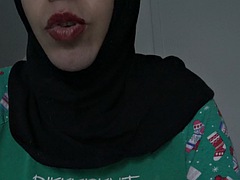 Egyptian arab cuckold wife with big boobs in london